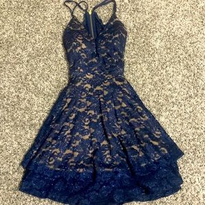 Square neck lace dress